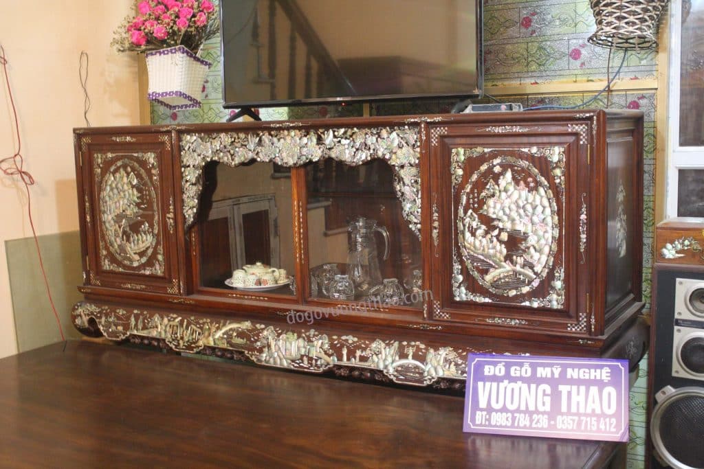 tủ-chè-khảm-chai