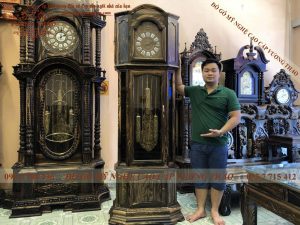 Đồng hồ cây hộp vát gỗ Mun
