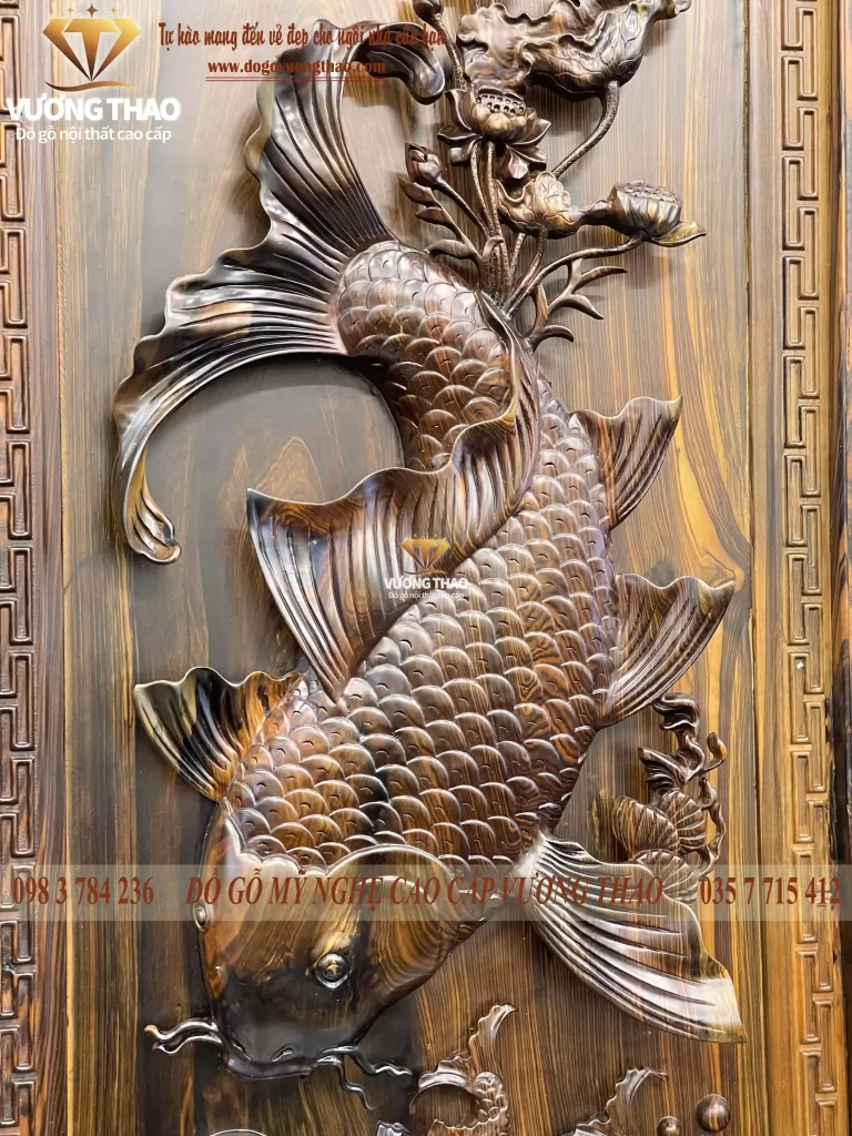 tranh lý ngư vọng nguyệt gỗ mun hoa (1438)