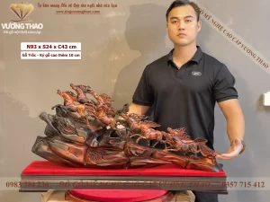 tượng mã đáo thành công gỗ trắc (1695)