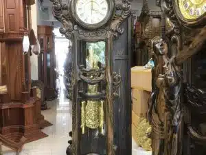 Đồng hồ cây hoa hồng gỗ mun hoa 1m8