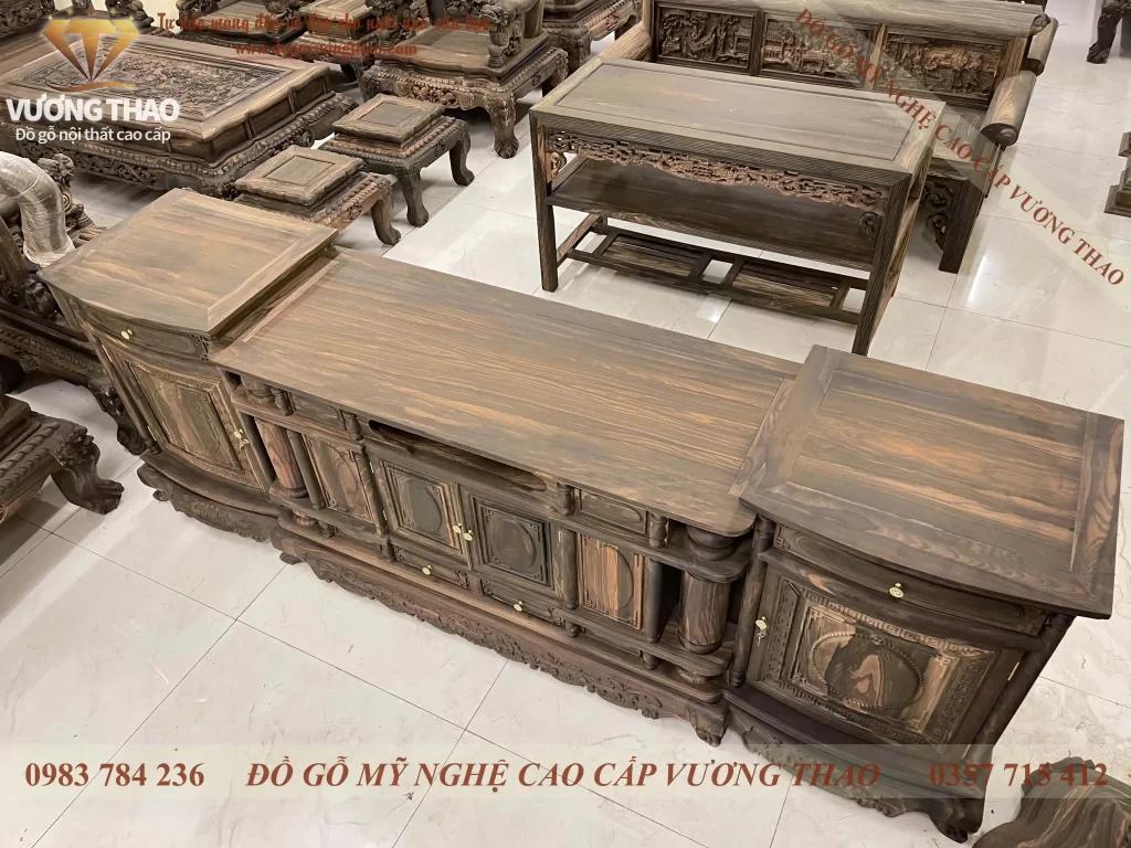 kệ tivi cột nho gỗ mun hoa (1613)
