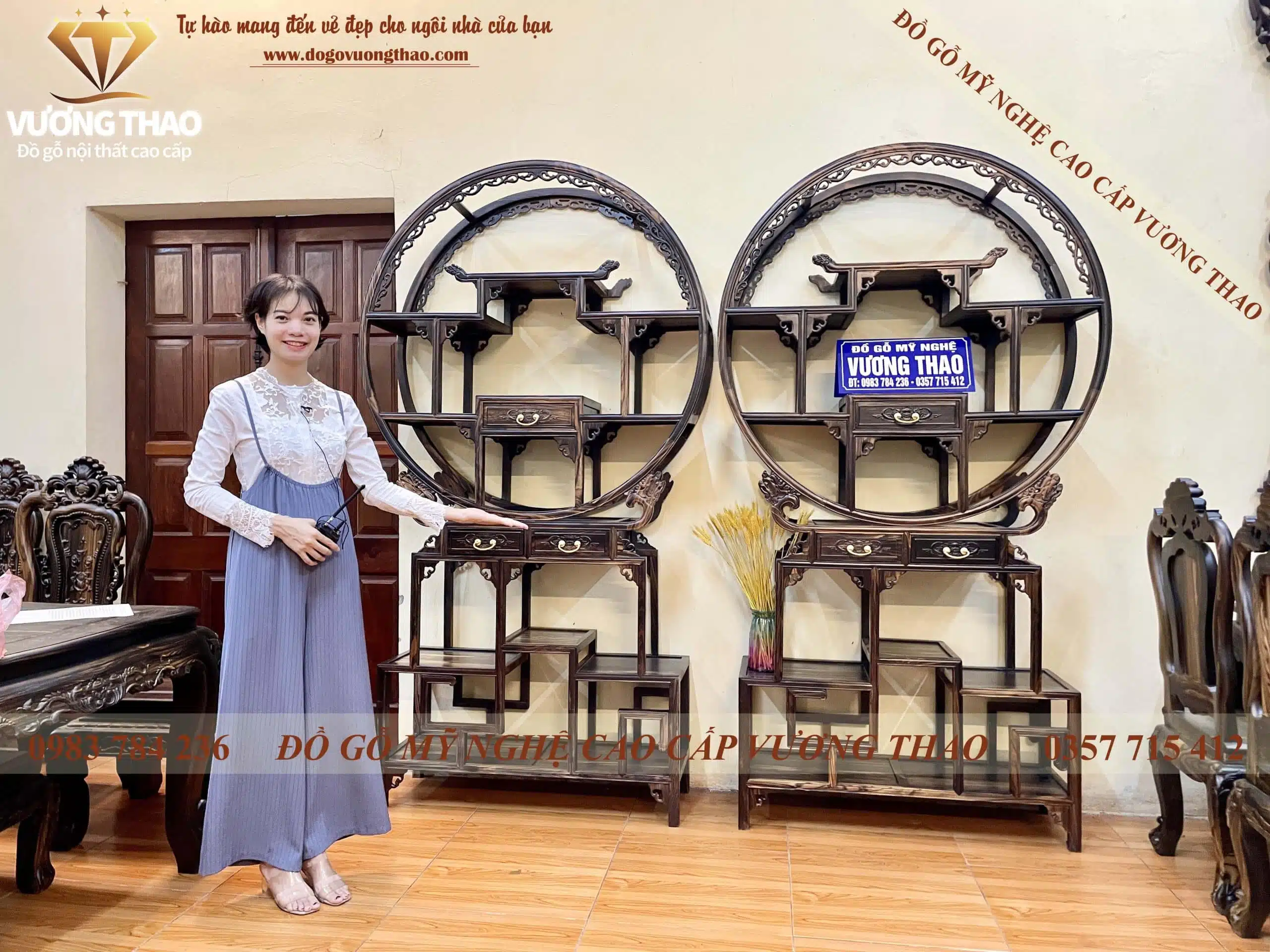tủ rượu Zích Zắc mẫu Tròn gỗ Mun