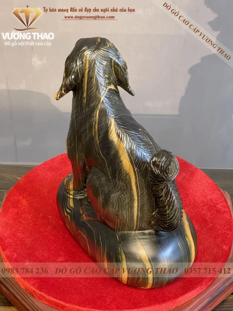 tượng chó gỗ (1743)