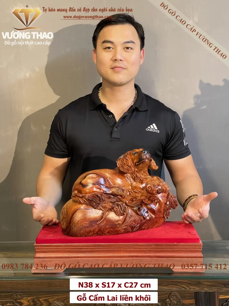 tượng chó gỗ cẩm lai (1788)