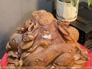 tượng cóc thiềm thừ gỗ (1337)