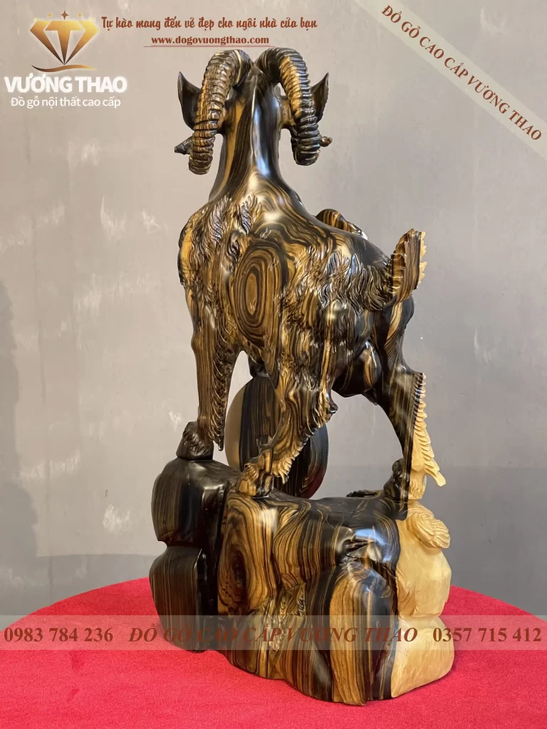 tượng dê gỗ (1729)