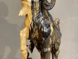 tượng dê gỗ (1731)