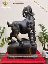 tượng dê gỗ (777)