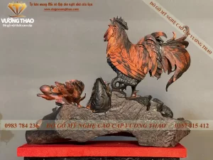 tượng gia đình gà gỗ trắc (152)