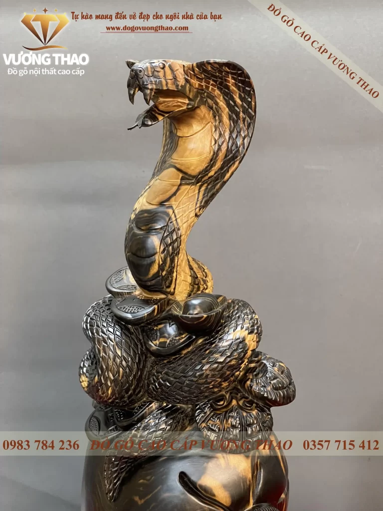 tượng rắn gỗ mun hoa (604)
