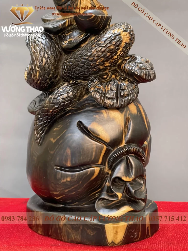 tượng rắn gỗ mun hoa (605)