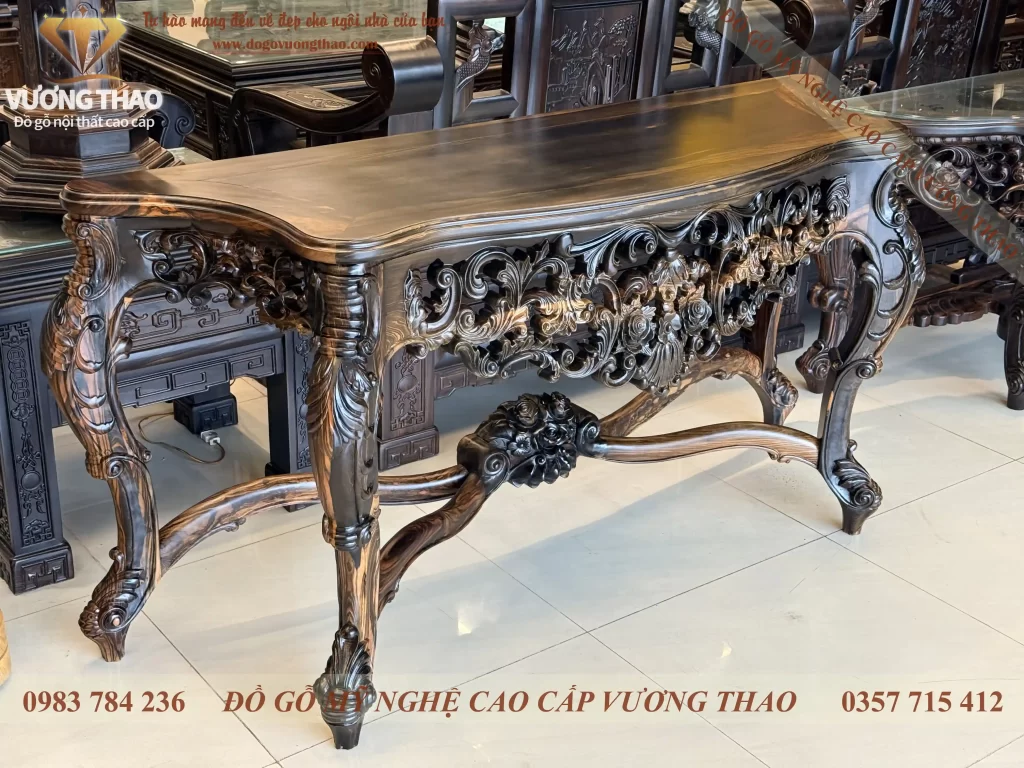 bàn bán nguyệt gỗ mun hoa (1873)