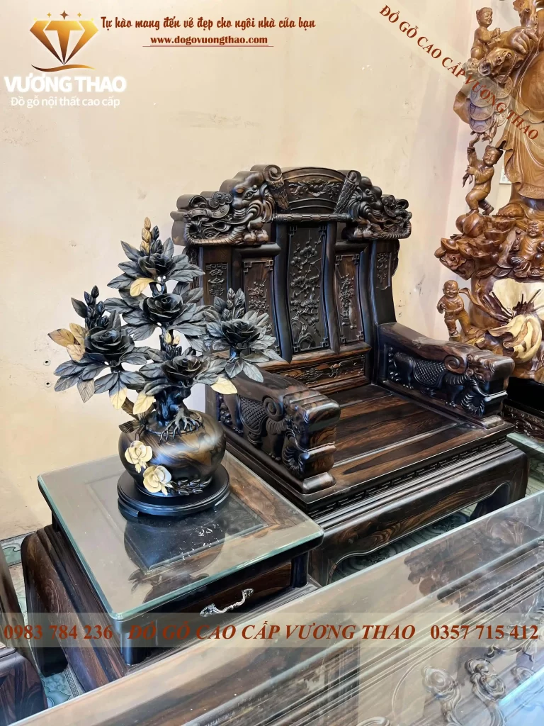 Bình hoa hồng gỗ Mun hoa (975)