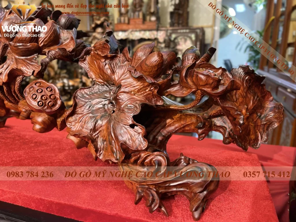 Tượng Sen Hạc gỗ Trắc đỏ đen (983)