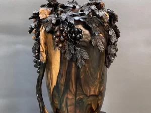 bình nho sóc gỗ mun hoa (229)