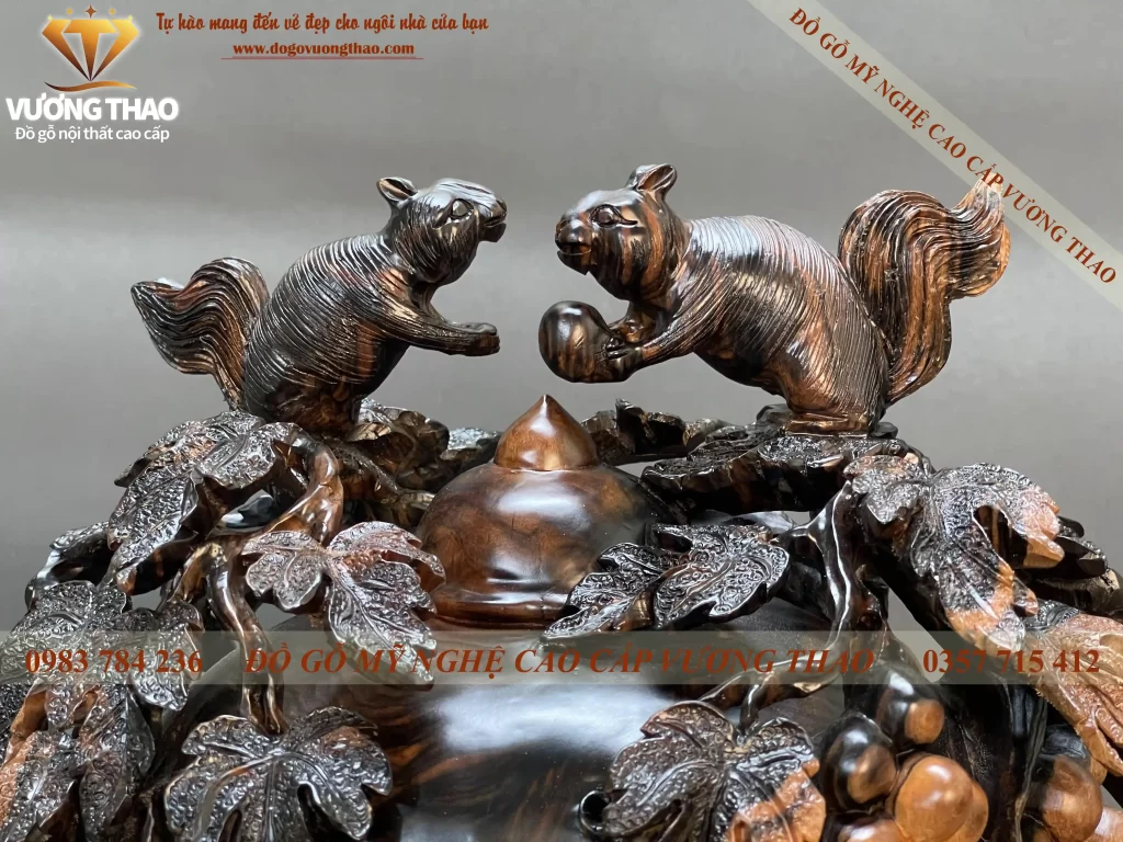 bình nho sóc gỗ mun hoa (232)