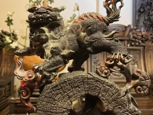 Nghê Xông Trầm gỗ Trắc đỏ đen (878)