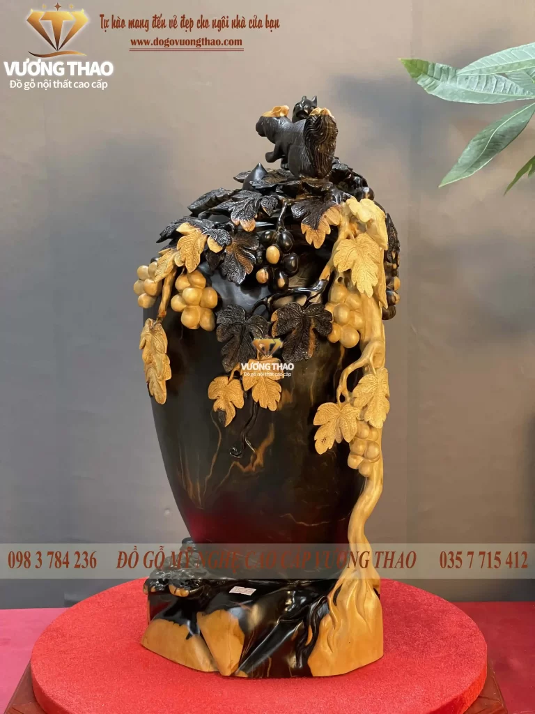 bình phú quý nho sóc gỗ mun (1397)