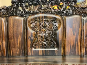 ghế hoàng gia (1553)