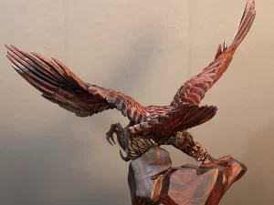 tượng đại bàng gỗ trắc (830)
