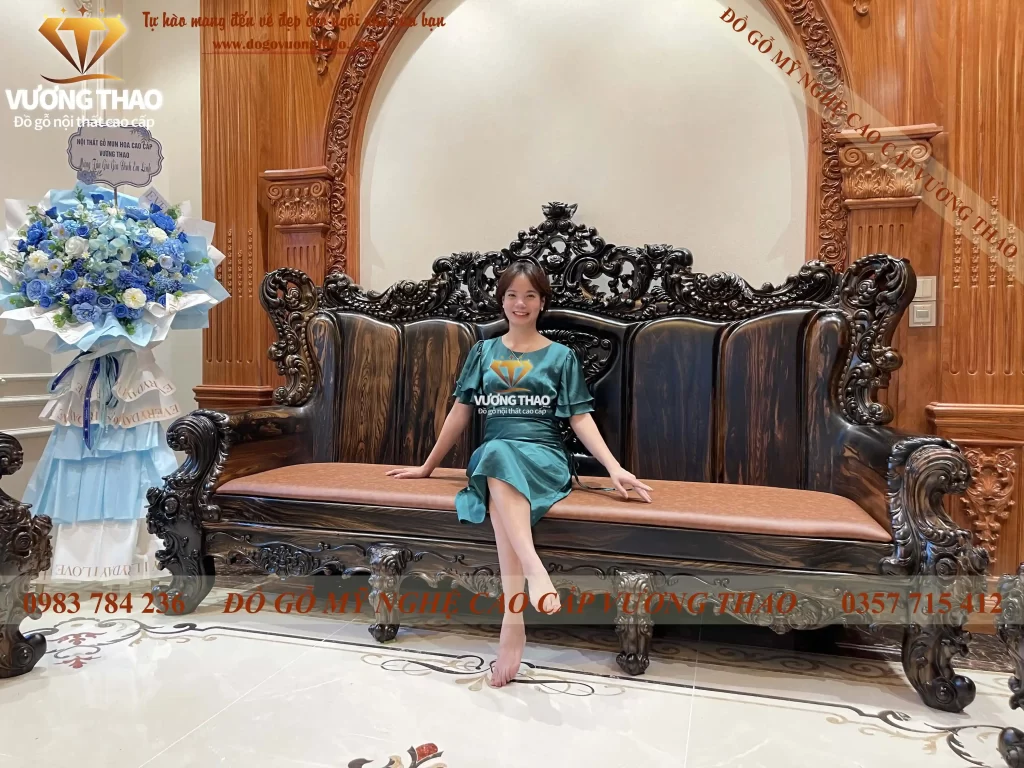 bàn giao bộ bàn ghế hoàng gia gỗ mun về hải dương (1450)