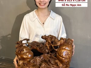 tượng song sóc vờn kim quả gỗ nu ngọc am (1836)