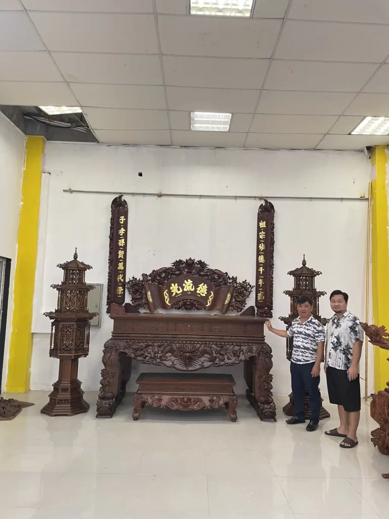Anh Hạnh ở Văn Bình - Thường Tín chốt Combo nội thất gỗ cao cấp (1918)