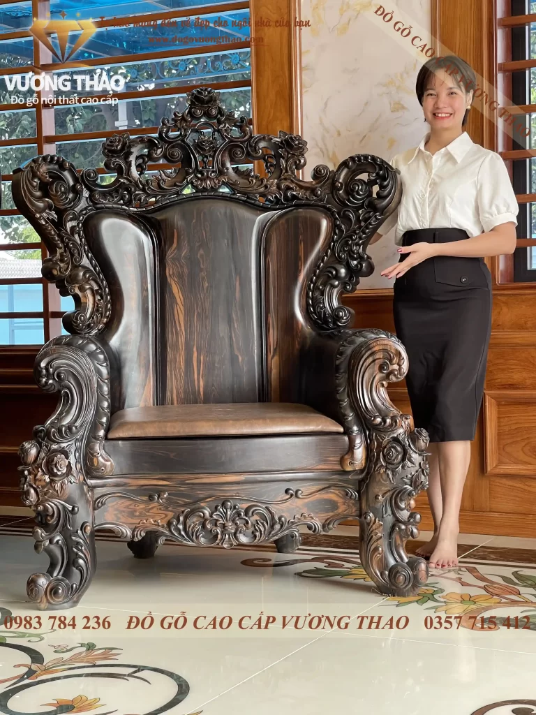 Bàn giao bộ bàn ghế Hoàng Gia Louis Tân Cổ Điển về đất tổ Phú Thọ (1998)