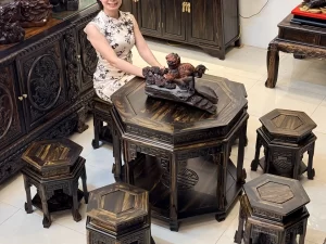 bàn ghế lục lăng gỗ mun hoa (1922)