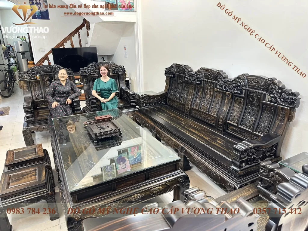 bàn giao bộ bàn ghế khánh voi gỗ mun hoa về Thanh Hóa (2081)