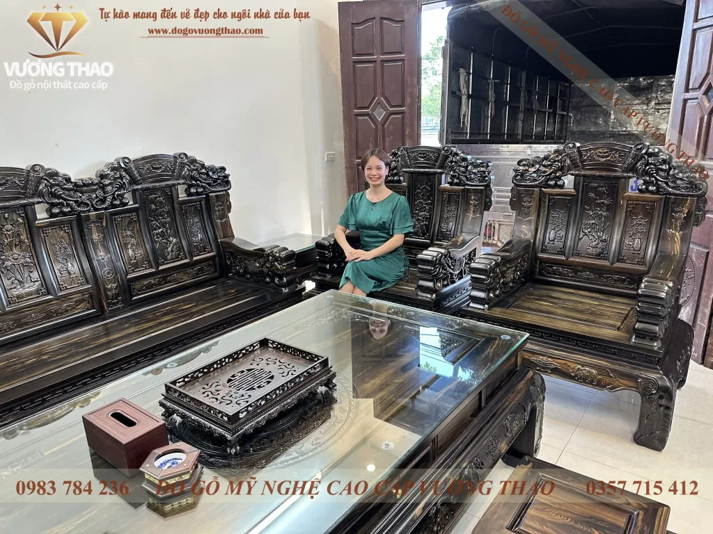 bàn giao bộ bàn ghế khánh voi gỗ mun hoa về Thanh Hóa (2085)