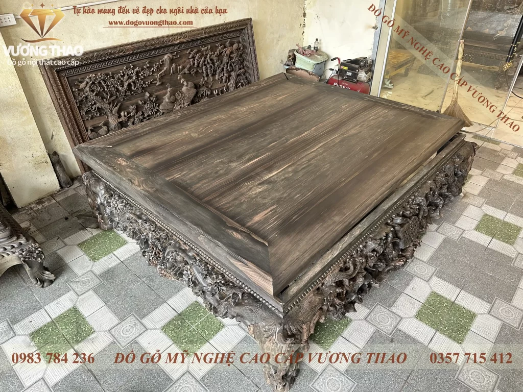 sập nằm tam diện gỗ mun hoa (1910)