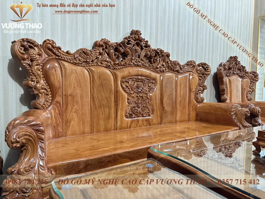 Bàn giao bộ bàn ghế Hoàng Gia Đại gỗ Hương Đá về Hải Dương (2128)