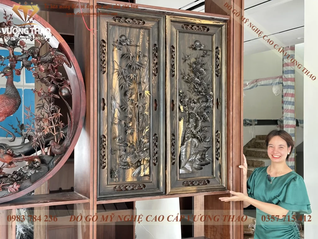 bàn giao tranh tròn phu thê viên mãn, tranh tứ quý, bàn ghế ăn về phú thọ (2140)
